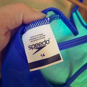 Girls Speedo swimsuit